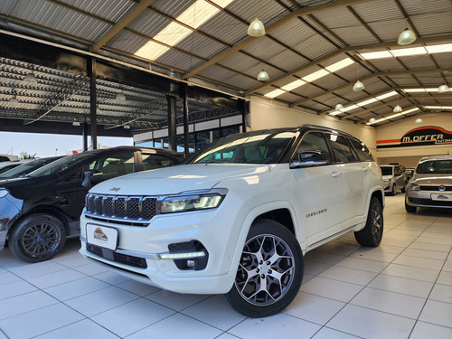 Jeep Commander 2.0 Overland 4x4 Aut. 5p
