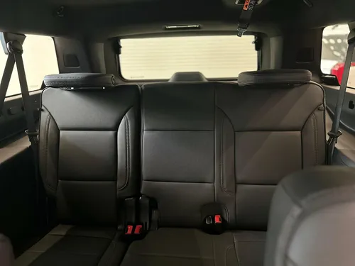 Chevrolet Suburban 6.2 High Country 4X4 At