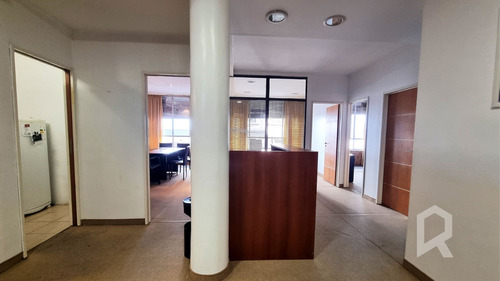 Oficina En Venta En San Nicolás 90 Metros Cuadrados