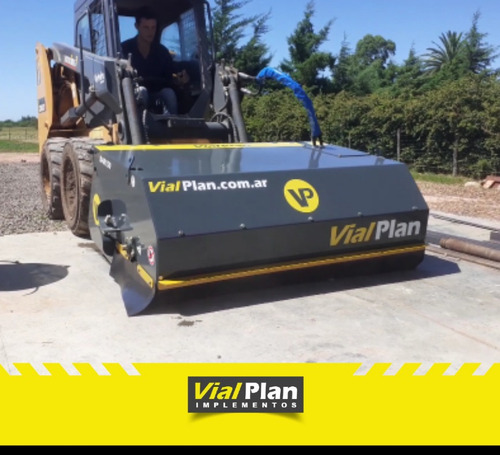 Imagen 3 de 5 de Implemento Barredora Minicargadora Vialplan, Bobcat