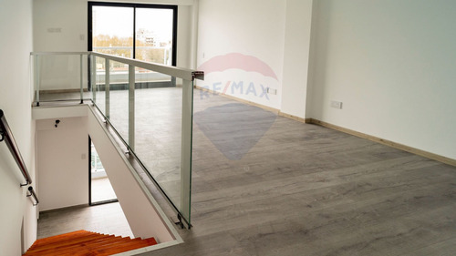 Imagen 3 de 27 de Dpto 2 Amb En Duplex A Estrenar Villa Luro