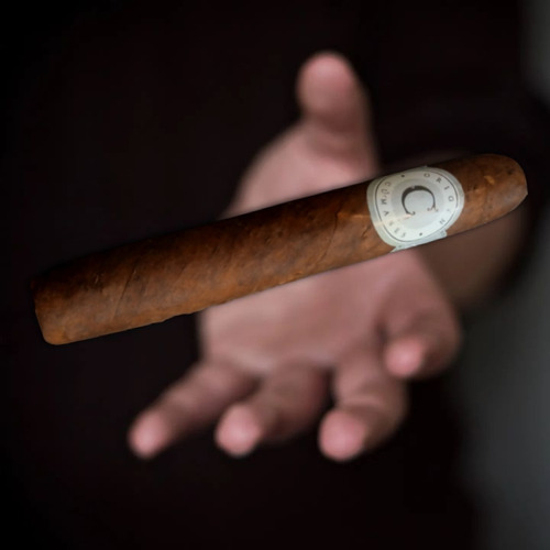 Imagen 2 de 3 de Tabaco Robusto Jb Origen Cumanés