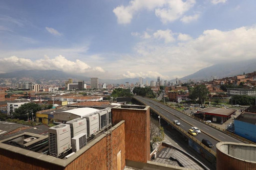 Oficina En Venta En Medellín San Diego. Cod 4202