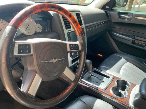 Imagem 7 de 15 de Chrysler 300c 3.5 V6