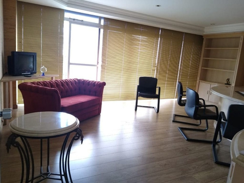 Imagem 11 de 30 de Casa Para Alugar, 571 M² Por R$ 12.000,00/mês - Bom Retiro - Curitiba/pr - Ca0079