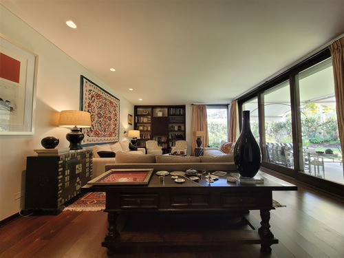Departamento En Venta Exclusivo De 3d+e+s+ss En Las Condes