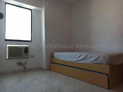 Imagen 7 de 17 de Venta Apartamento 2 Habitaciones Zona Centro Estef 22-12700