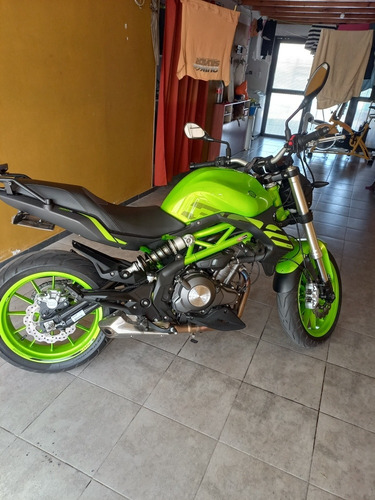 Imagen 2 de 6 de Benelli 302s