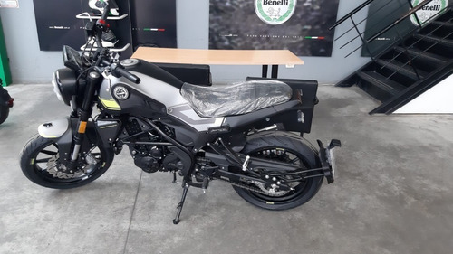 Imagen 24 de 25 de Benelli Leoncino 250 / Ahora 12/18 / Mejor Contado/ Toma U$s