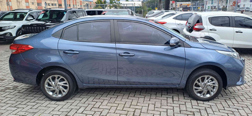 Toyota Yaris 1.5 16V FLEX SEDAN XS CONNECT MULTIDRIVE