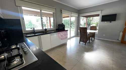 Casa En Venta En Villa Olivos, Garin, Escobar
