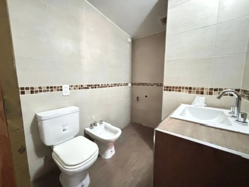 Venta Ph 2 Ambientes A Refaccionar Patio Florida