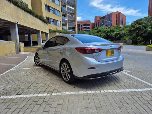 Mazda 3 2.0 Grand Touring Lx At