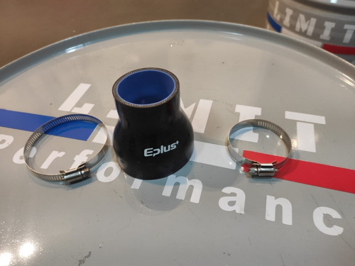 Imagem 4 de 4 de Mangote Redutor Em Silicone Reto 3 Para 2 Polegadas