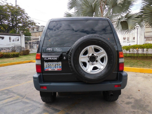 Imagen 6 de 14 de Toyota Meru
