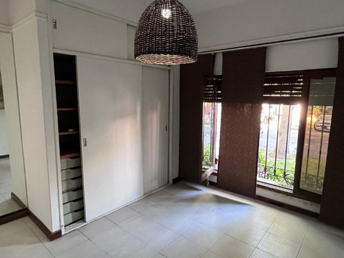 Departamento Tipo Casa En Venta En Lanus Este