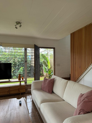 Casa En Alquiler En Solymar Sur Hermosa, Entorno Seguro.