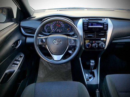 Imagem 11 de 14 de Toyota Yaris 1.3 16v Flex Xl Multidrive