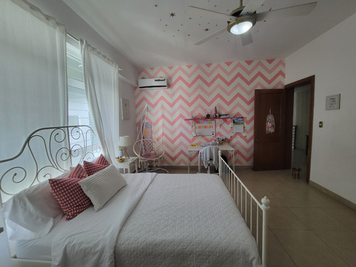 Foxpiantini.com - Za148 | Pent-house En Venta En Piantini Y Serralles | Diseño Exclusivo Y Ubicación Privilegiada