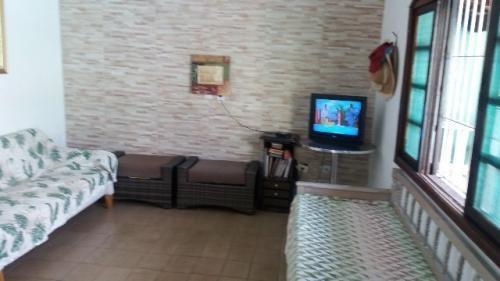 Imagem 3 de 14 de Casa Na Praia Com Piscina E 2 Quartos Em Itanhaém | 5015-pc