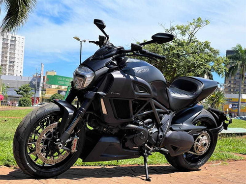 Imagem 8 de 11 de Ducati Diavel Dark Abs