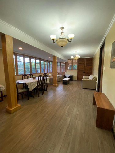 Vendo Hermosa Y Amplia Casa En Sector El Almendral, 6d-4b-3e