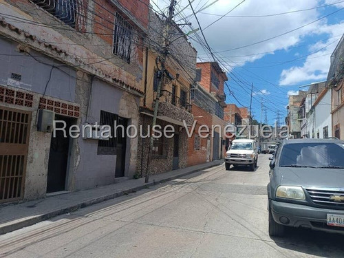 Casa En Venta En Los Magallanes De Catia Mls# 25-10640