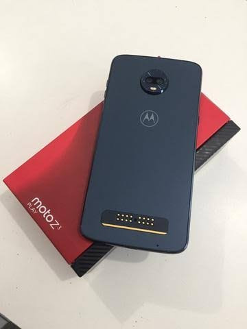 Moto Z3 Play