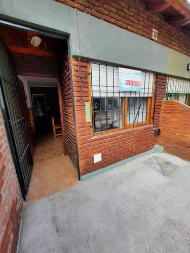 Imagen 1 de 10 de Duplex Dos Ambientes Y 1/2 Espacio Vehicular, San Bernardo
