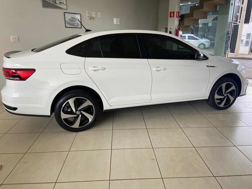 Imagem 5 de 12 de Volkswagen