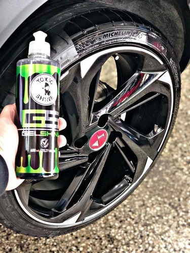 Imagen 2 de 3 de Gel Shine Renovador De Cubiertas Toxic Shine 600cc