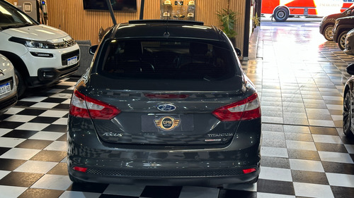 Ford Focus III 2.0 Sedan Titanium At6