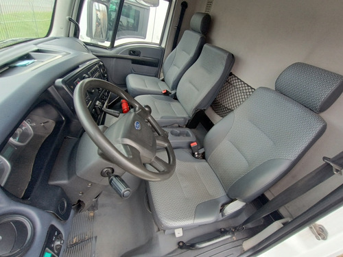 Ford C-1319 2015 Munck 12,5t Cesto Aéreo Com Cabine Auxiliar