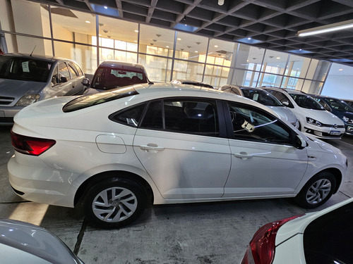 Volkswagen Virtus 1.6 Msi Trendline