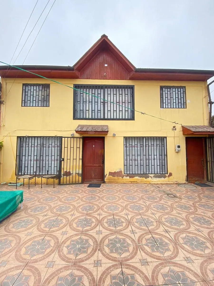 Imagen 1 de 21 de Bajo De Precio Ahora 160 Mm Gran Casa Con 5 D, 3b Y Gr Patio
