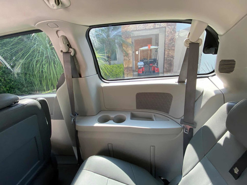 Chrysler Town & Country Touring