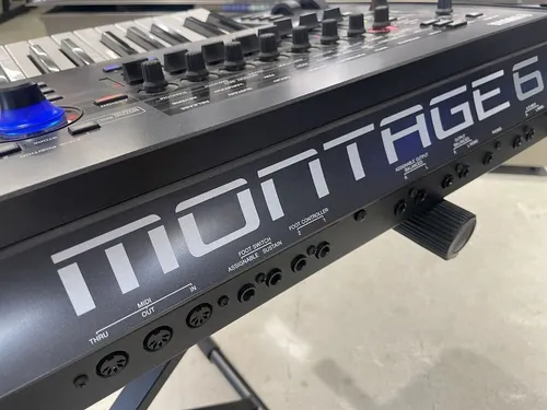 Yamaha Montage 6 Synthesizer Workstation 61 Key