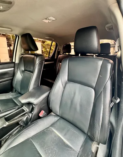 Toyota Hilux 2.8 Srv