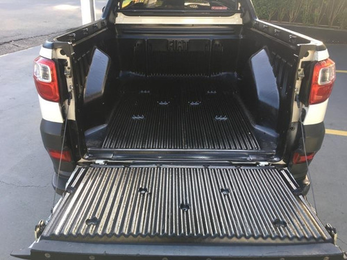 Imagem 4 de 11 de Fiat Strada 1.4 Working Cs Flex Manual 2p 57727km