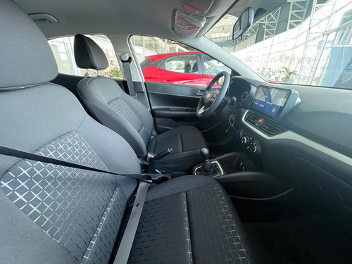 Imagen 10 de 23 de Hyundai Hb20 2023 1.0 Comfort Mt