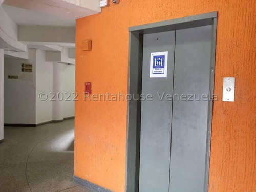 Imagen 15 de 16 de Leida Falcon Rentahouse Vende Oficina En El Guayabal Naguanagua 23-6006 Lf