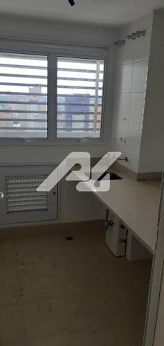 Imagem 30 de 30 de Apartamento À Venda Em Cambuí - Ap010046