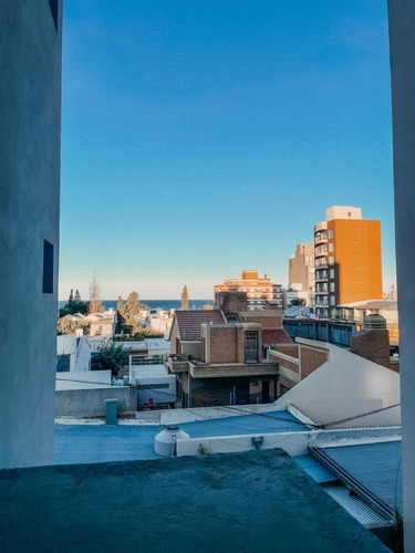 Imagen 4 de 17 de Departamento 2 Ambientes A Metros Del Mar