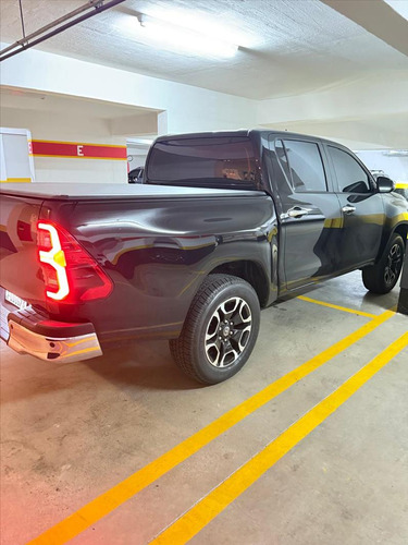 Toyota Hilux 2.8 D-4d Turbo Diesel cd Srv 4x4 Automático