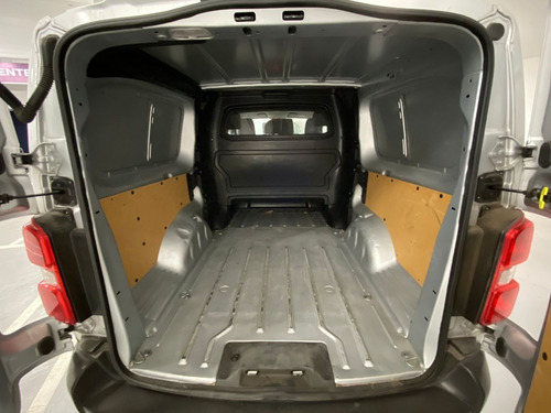 Imagen 10 de 15 de Citroen Jumpy Hdi Mixto 6a