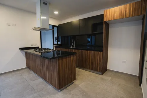 Increíble Casa En Cañadas Del Bosque
