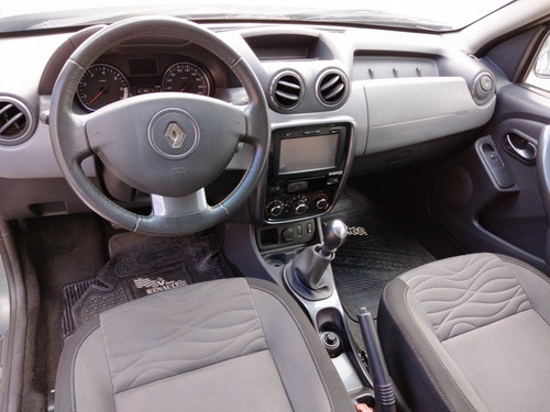 Renault Duster 2015 2.0 Ph2 4x2 Privilege 143cv