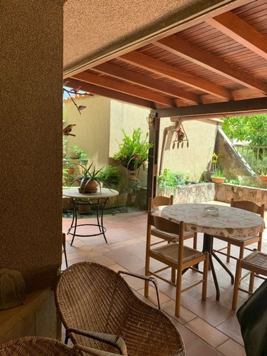 Imagen 8 de 15 de Se Vende Pb 330m2 3h+s/3b+s/2p La Lagunita 0512