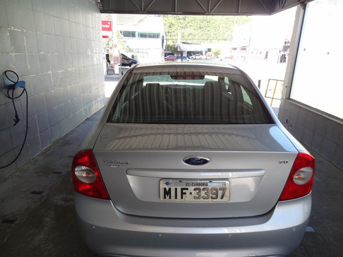Imagem 6 de 12 de Ford Focus