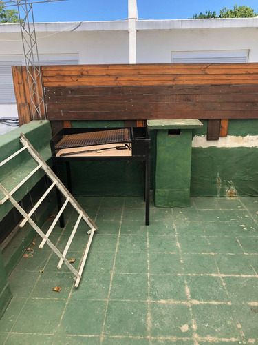 Tipo Casa Sin Gc,con Cochera, Terraza, A Pasos Del Prado.